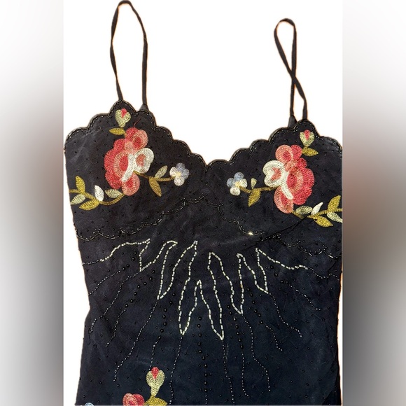 90’s Vintage Sue Wong Black Silk Floral Embroidered Beaded Handkerchief Dress - Picture 5 of 8
